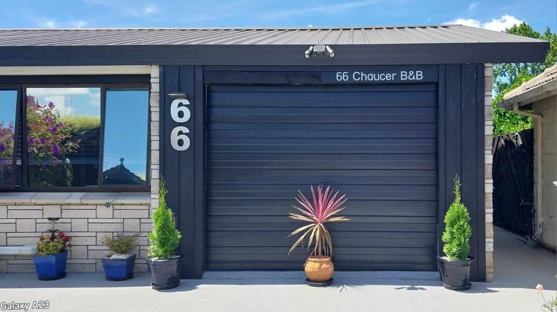 66 Chaucer B&B With Complimentary Breakfast เคมบริดจ์ ภายนอก รูปภาพ
